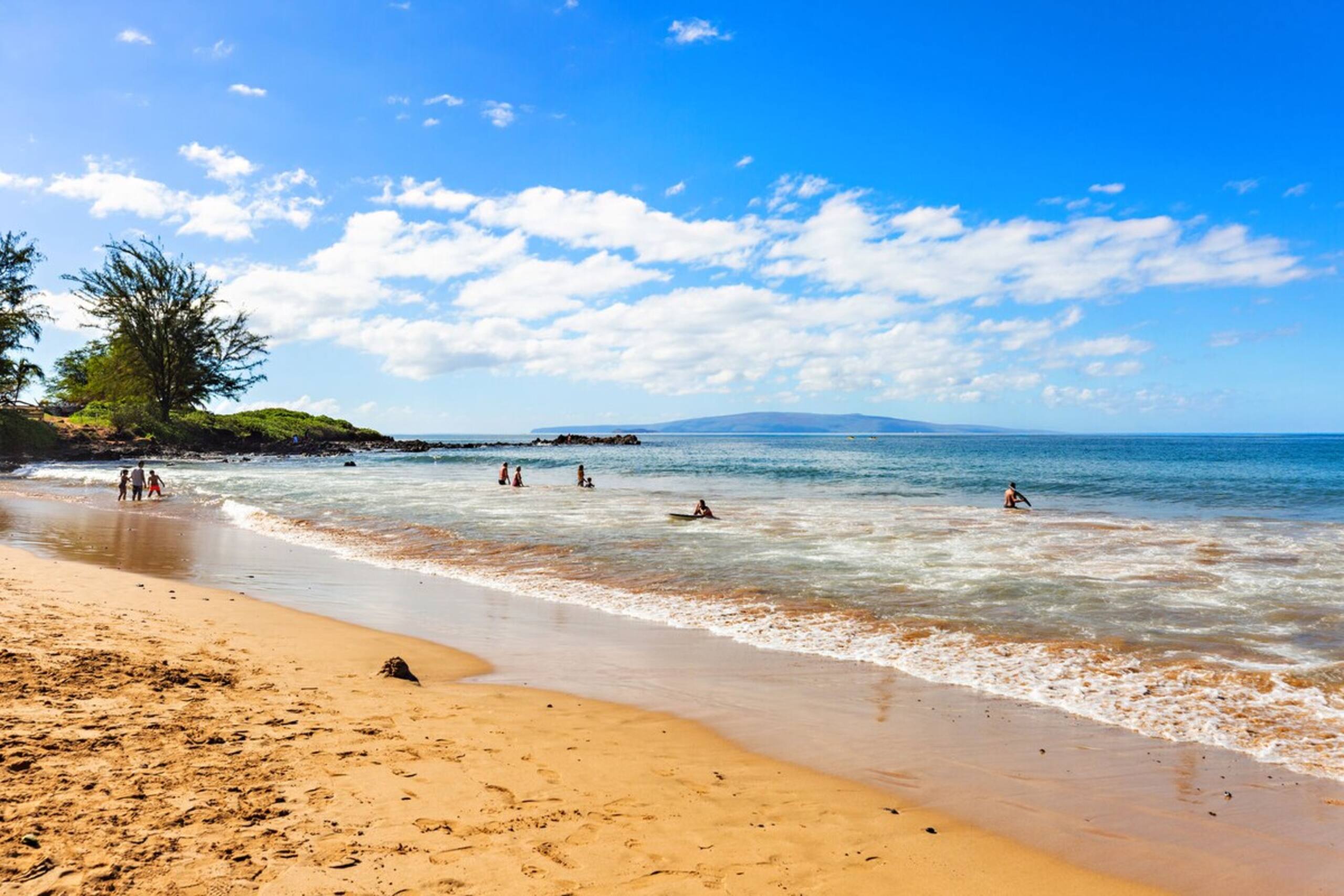Bright corner condo in Kihei - Photo 38