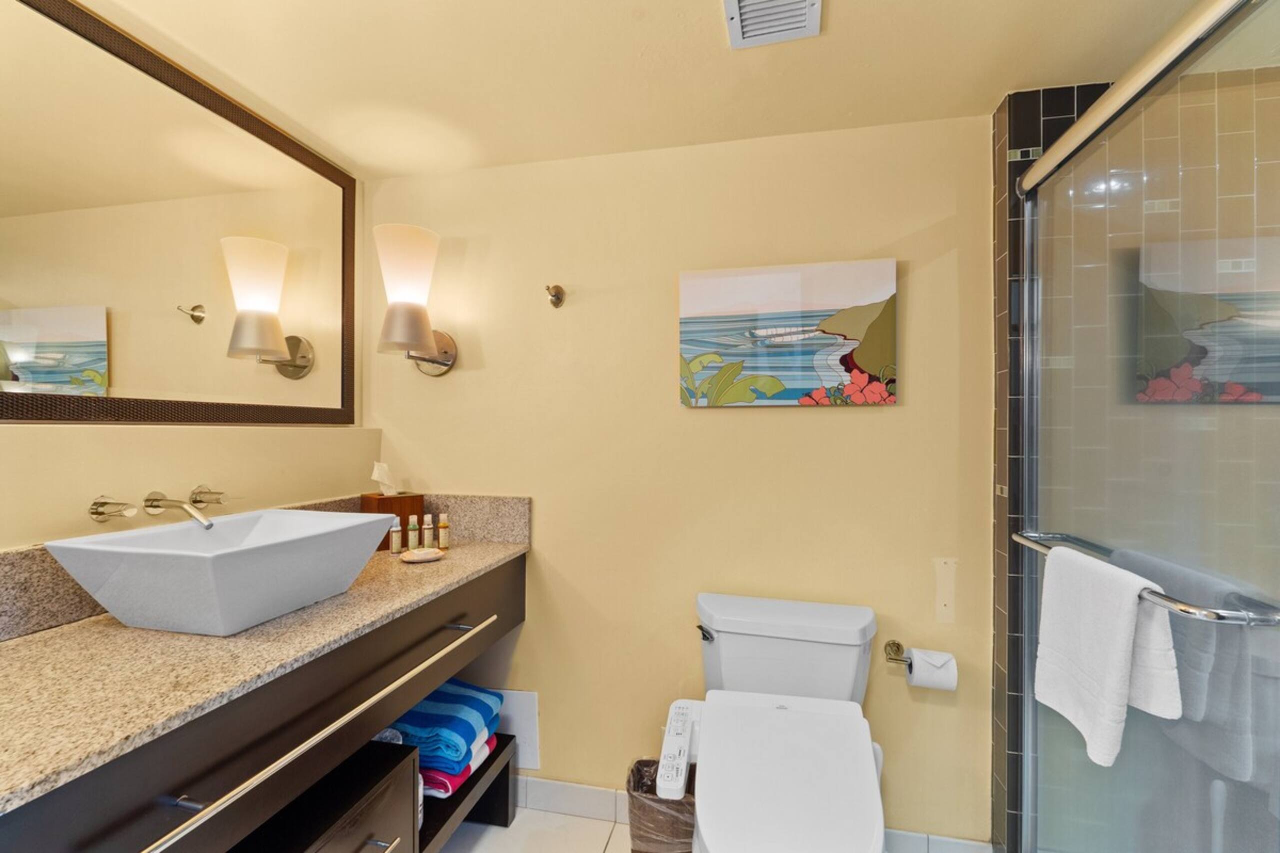 Heart of Waikiki 2Bd/1Ba, Sleeps 6 RBW86 - Photo 18