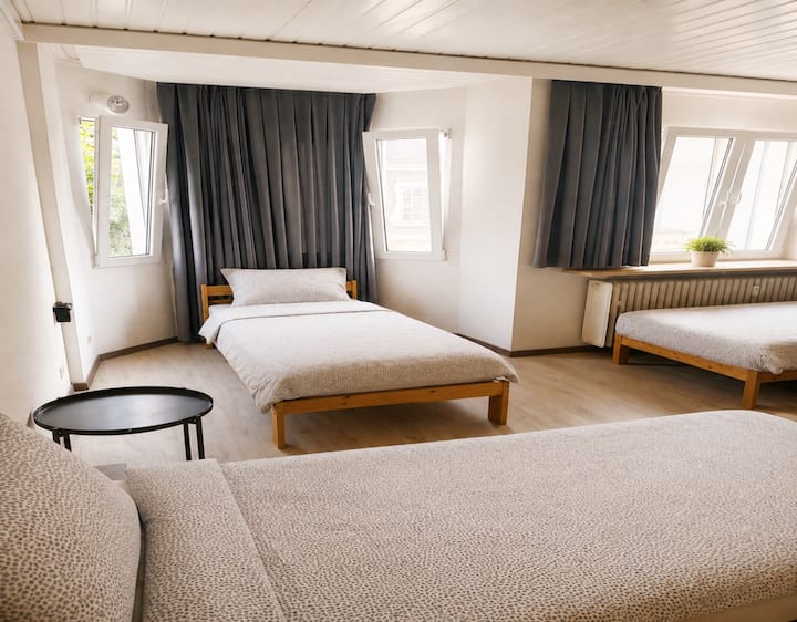 Kr02 2-zimmer Apartment In Krefeld - Krefeld