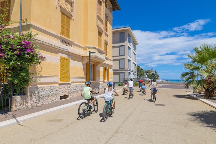 Dimora Concept - Ca' Lalla  Eleganza Fronte Mare - Finale Ligure