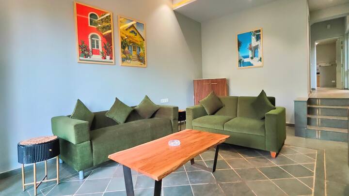 Living room image 1