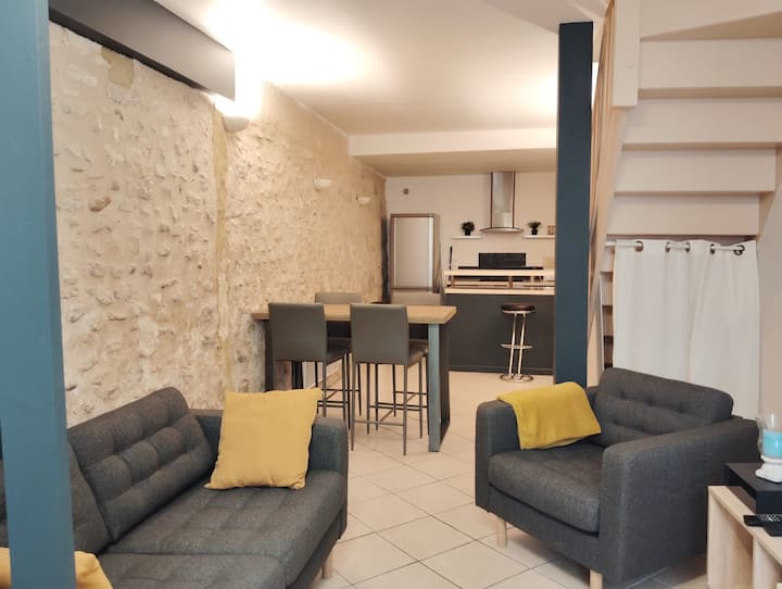 Jolie Maison Climatisée à 2 Pas De La Gare Centre - Avignon