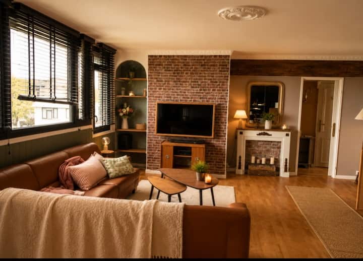 Location Magnifique Appartement Meublé De 4 Pièces - Guyancourt