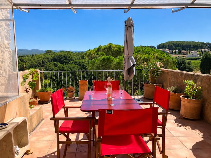 Maison De 130 M² Avec Terrasse Au Castellet - Le Castellet