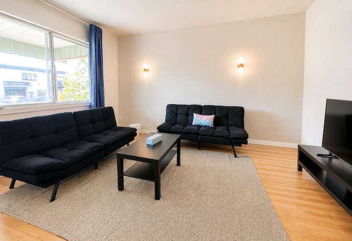 Cozy 4br | Walk Everywhere & Great Transit - 朗基爾