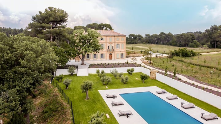Bastide Provençale Rénovée Avec Deux Piscines - Bouc-Bel-Air