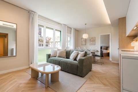 Anuncio de Airbnb popular: Exceptional Design Apartment in Eixample en La Dreta De L'eixample