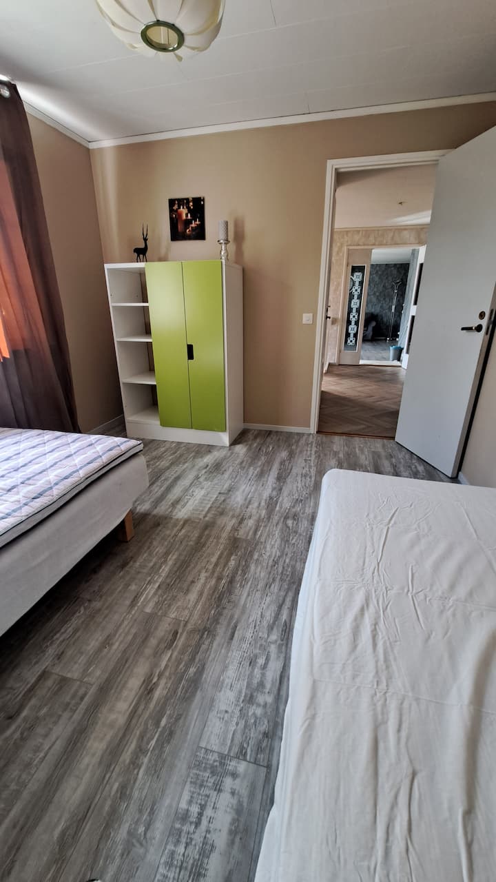Dhomë gjumi 1
