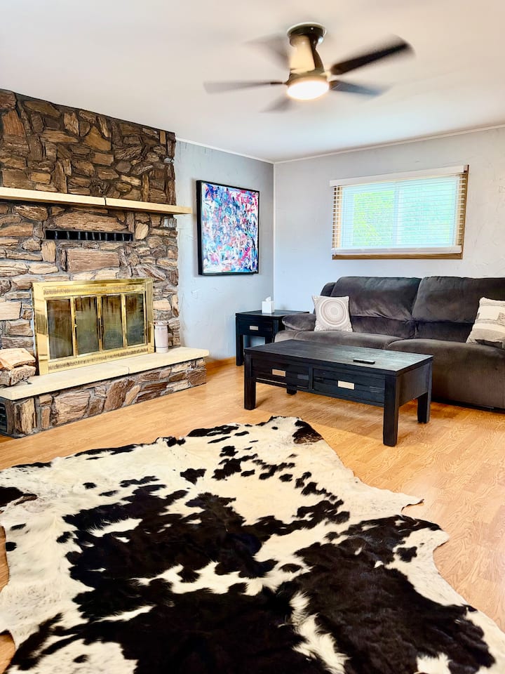 Mlous Place - Cody, WY