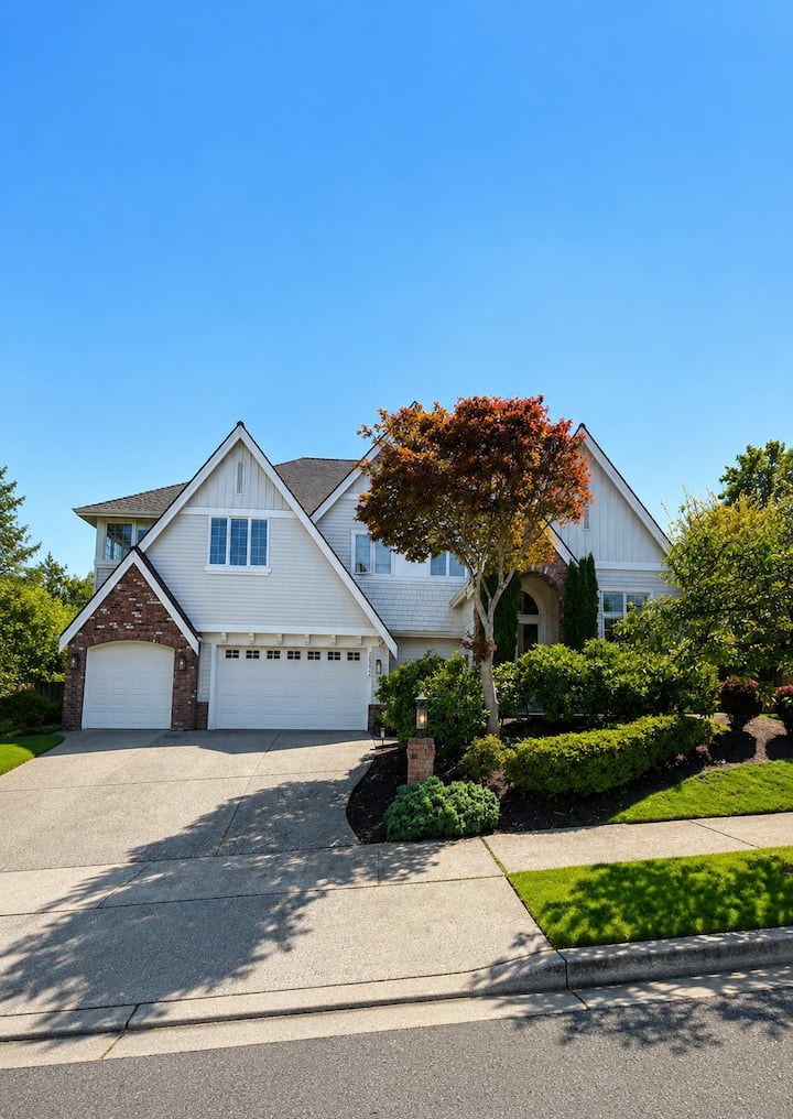 3,600 Sf Home / Snoqualmie Ridge Golf Course - Snoqualmie, WA