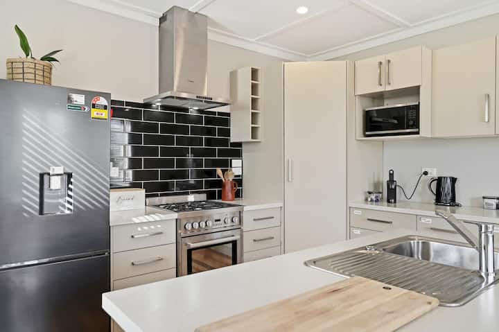 Maison Millie - Central, Pet-friendly, Sleeps 4 - Rotorua