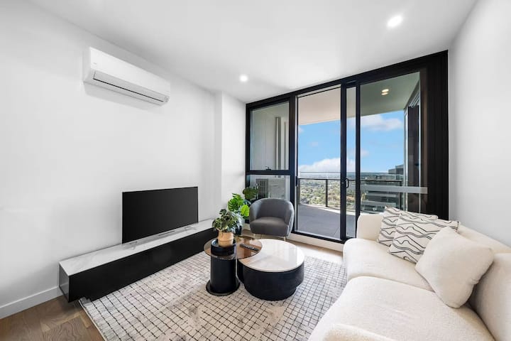 Stunning 2b Apt W/parking At Box Hill - Melbourne