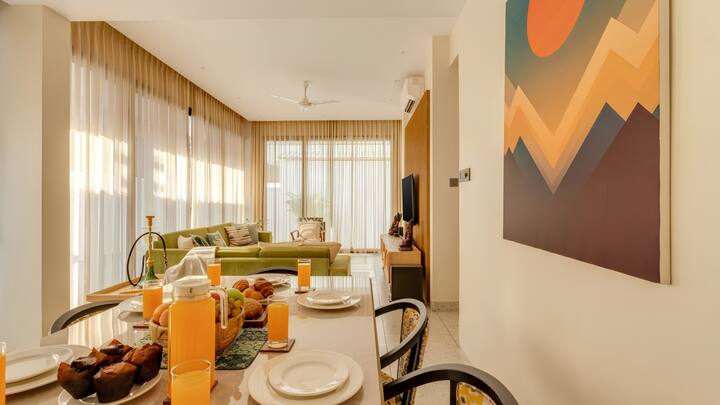 Dining area image 1
