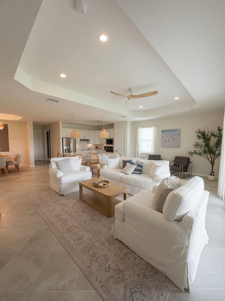 Coastal Getaway | Wellen Park Golf & Country Club - Englewood, FL