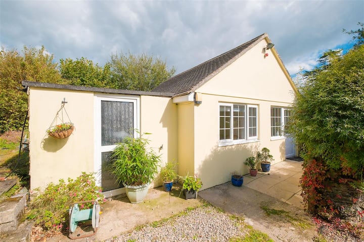 Room Only Garden Room - Liskeard