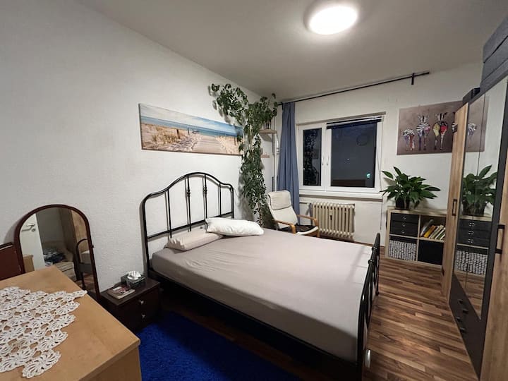 Furnished Room Close To Mitte | Short-term Sublet - Berlín
