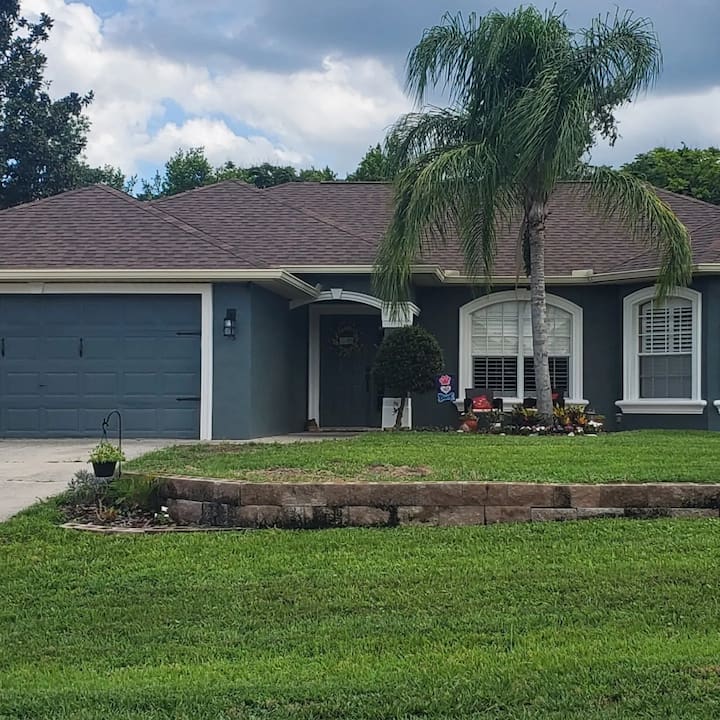 Come Sit On My Lanai - Deltona, FL