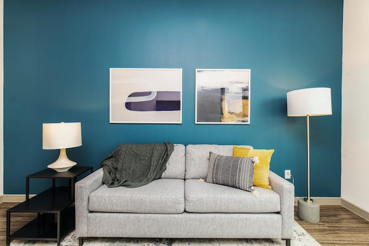 Landing | Beautiful 1bd, Gym - Gainesville