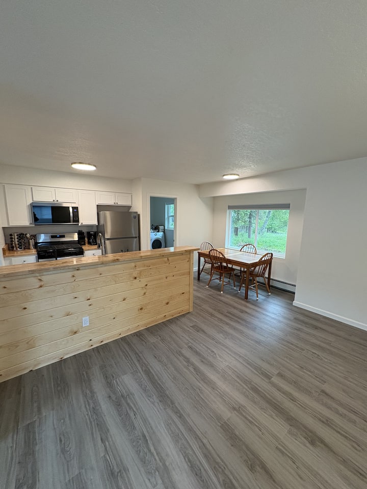 Birch Street Ranch In Kenai - Kenai, AK