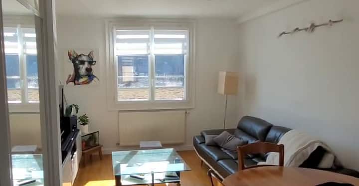 Location Vacances 4 Personnes - Rennes Sacré Coeur - レンヌ