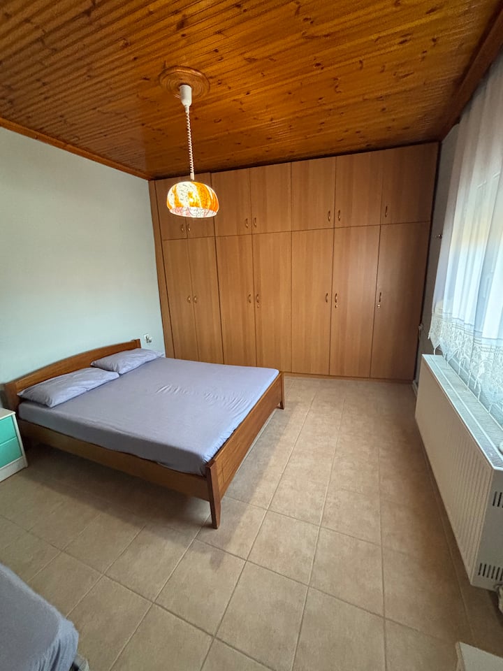 Dhomë gjumi 1