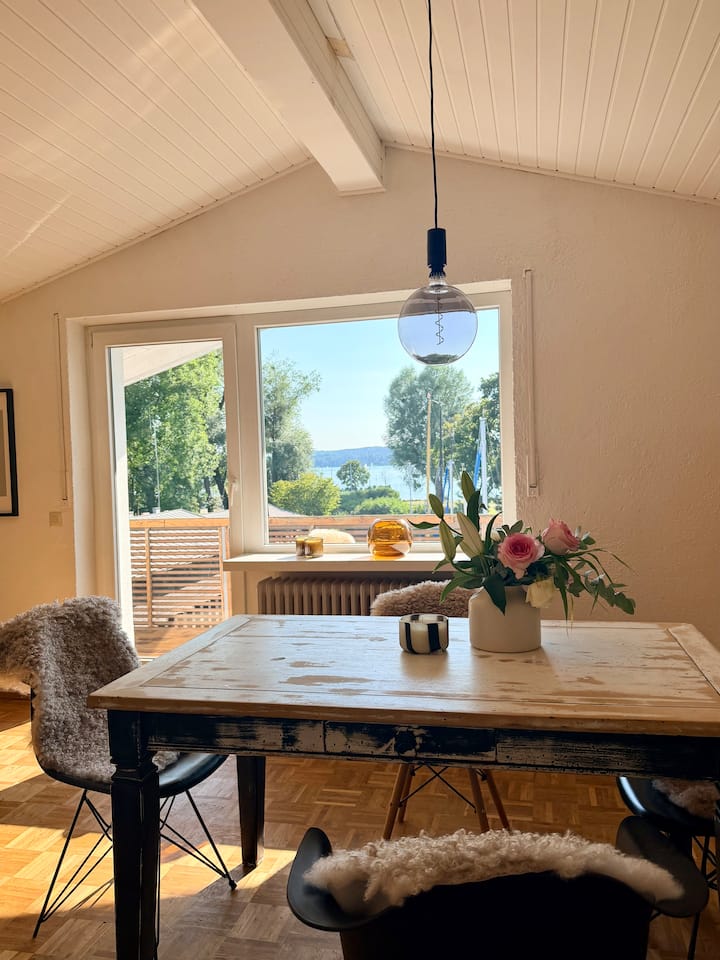 Lakeside Rooftop Apartment - Starnberg