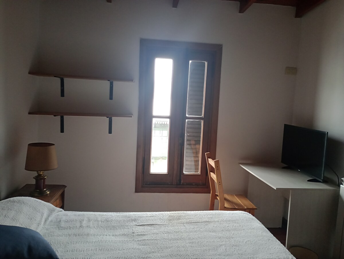 Loft con cama queen y bañera