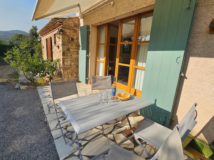 Maison D'amis Indépendante 1.5km De La Plage - Grimaud