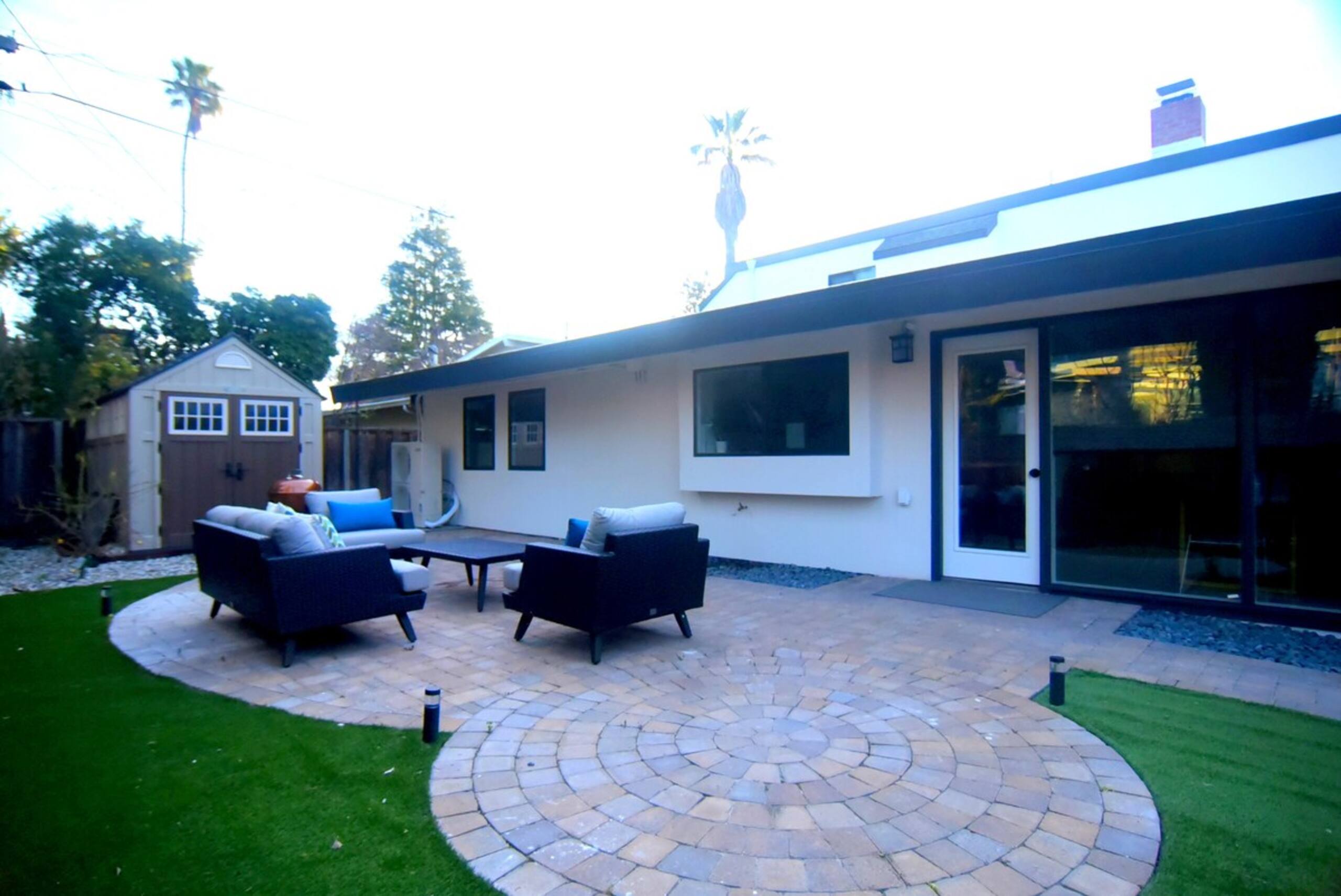Contemporary 5BR Near Stanford & Tech HQs - Photo 49