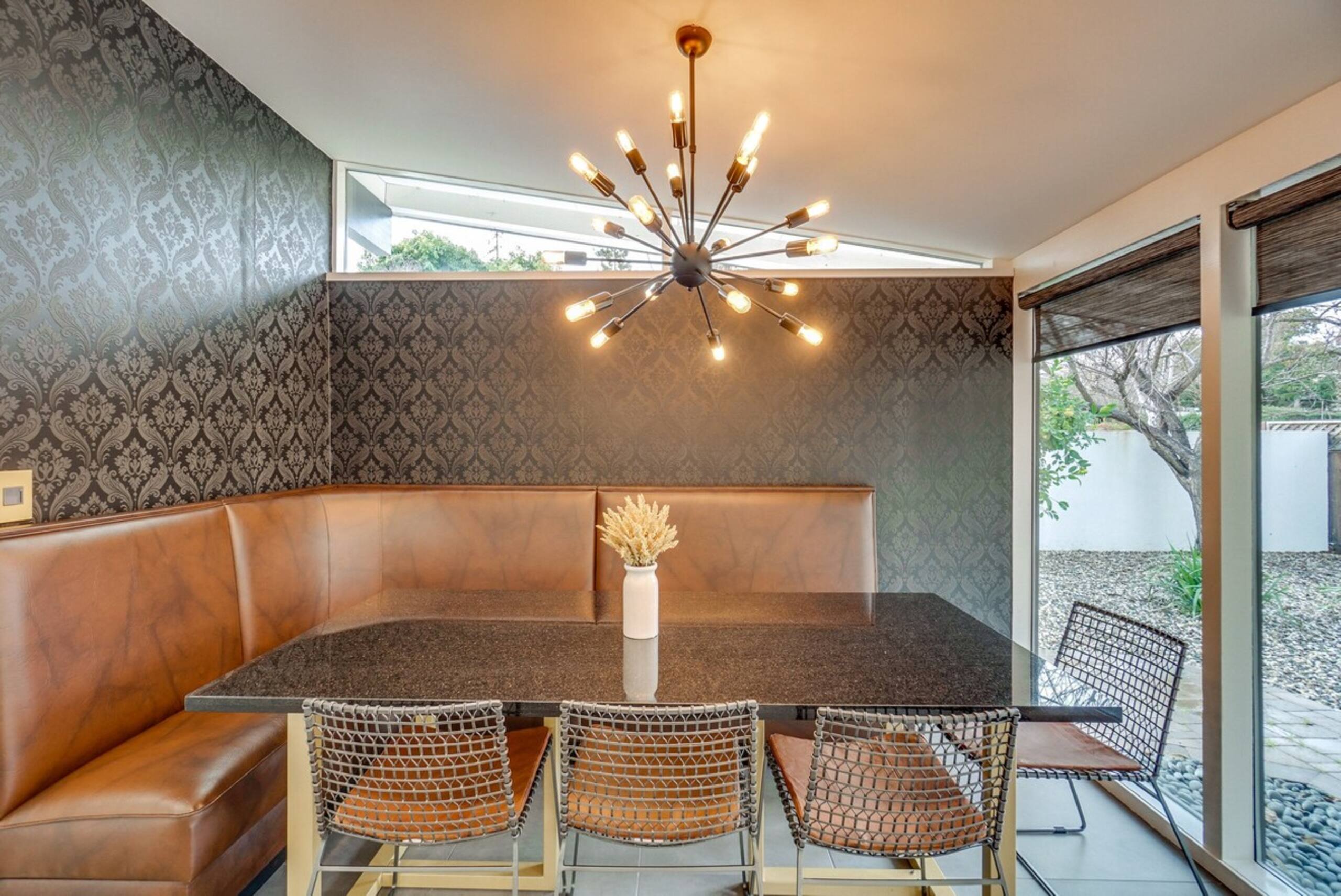 Contemporary 5BR Near Stanford & Tech HQs - Photo 18