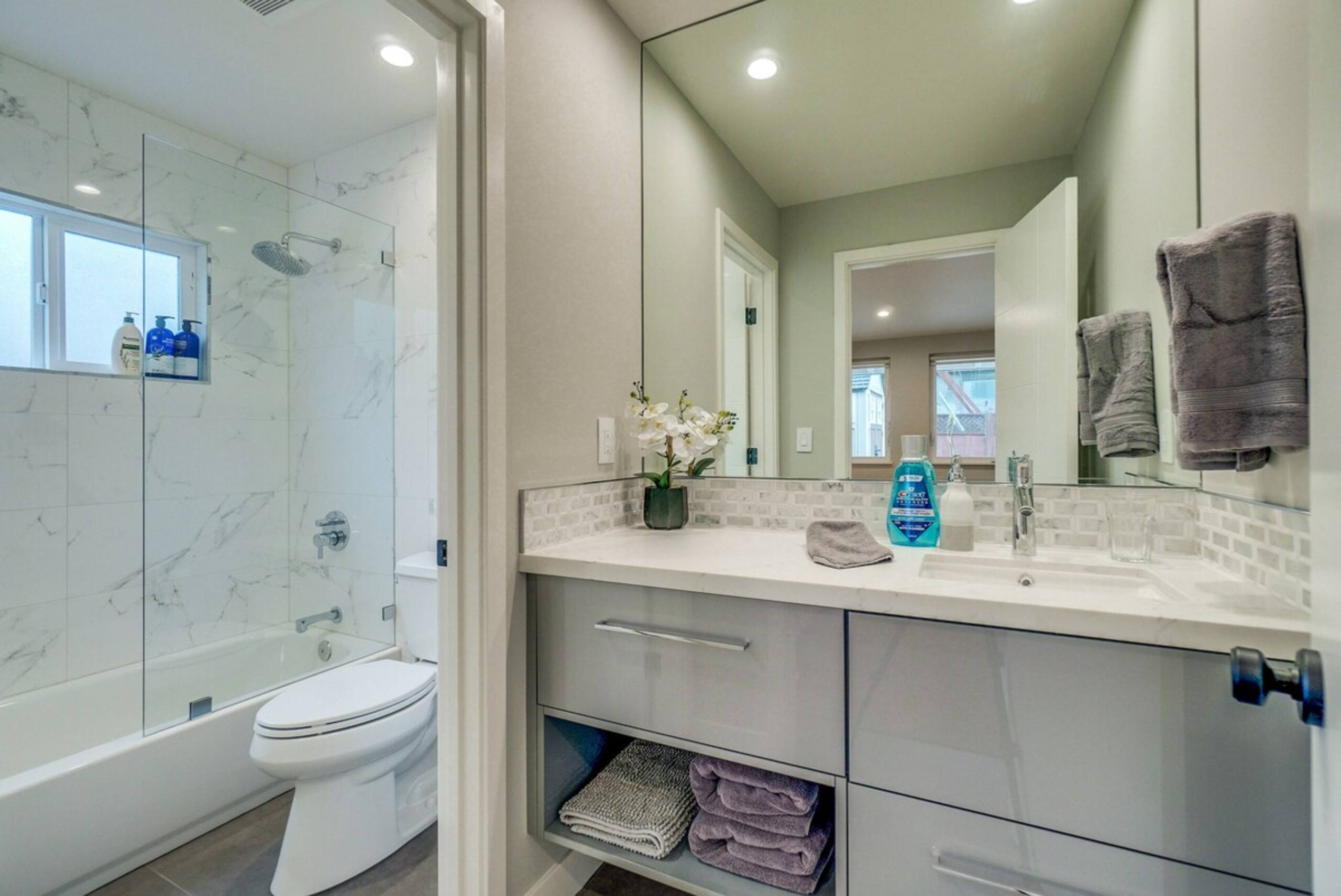Contemporary 5BR Near Stanford & Tech HQs - Photo 33