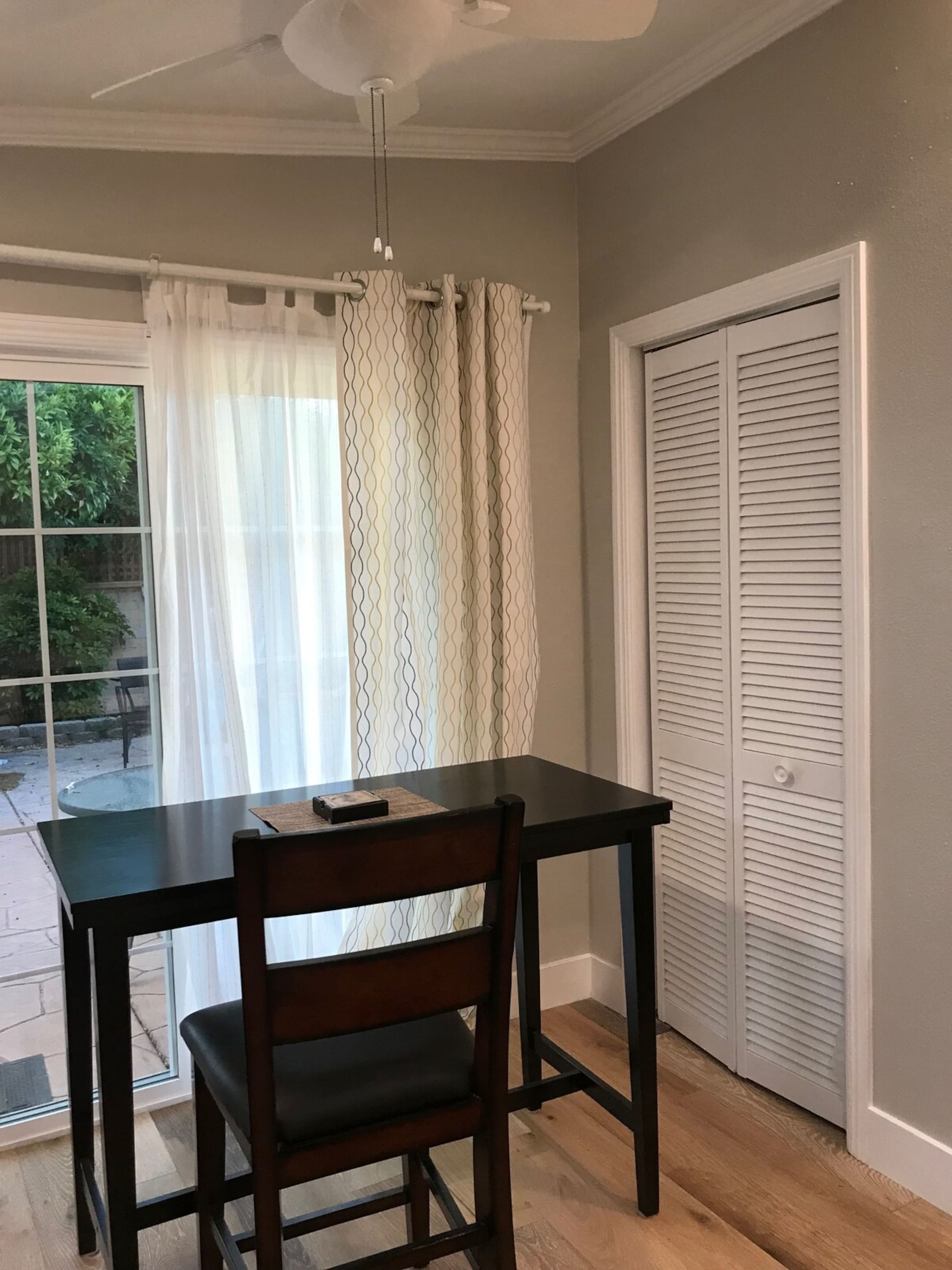 Luxurious Private Suite in Heart of Silicon Valley - Photo 17