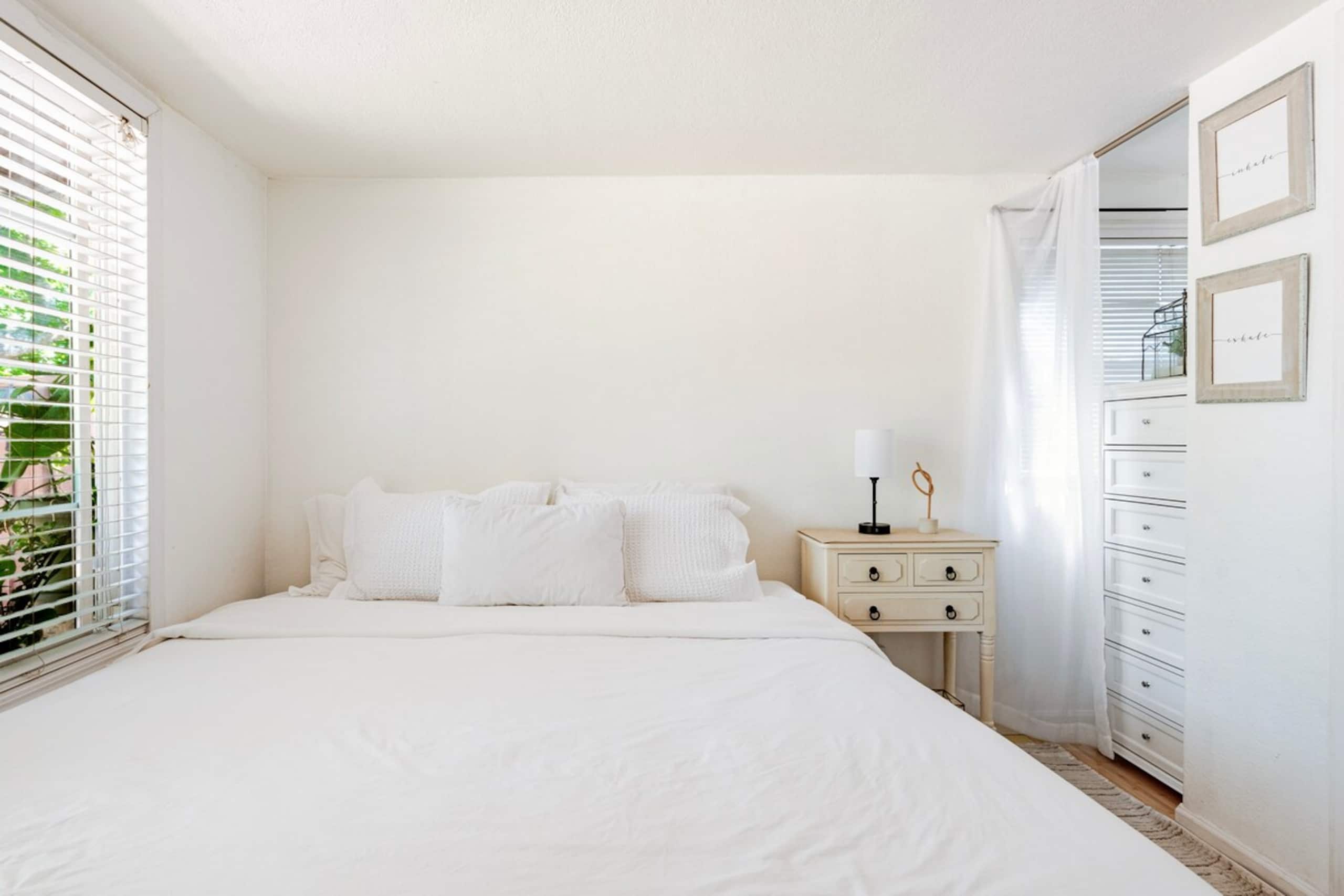 Updated 1-bedroom private in-law (no cleaning fee) - Main photo