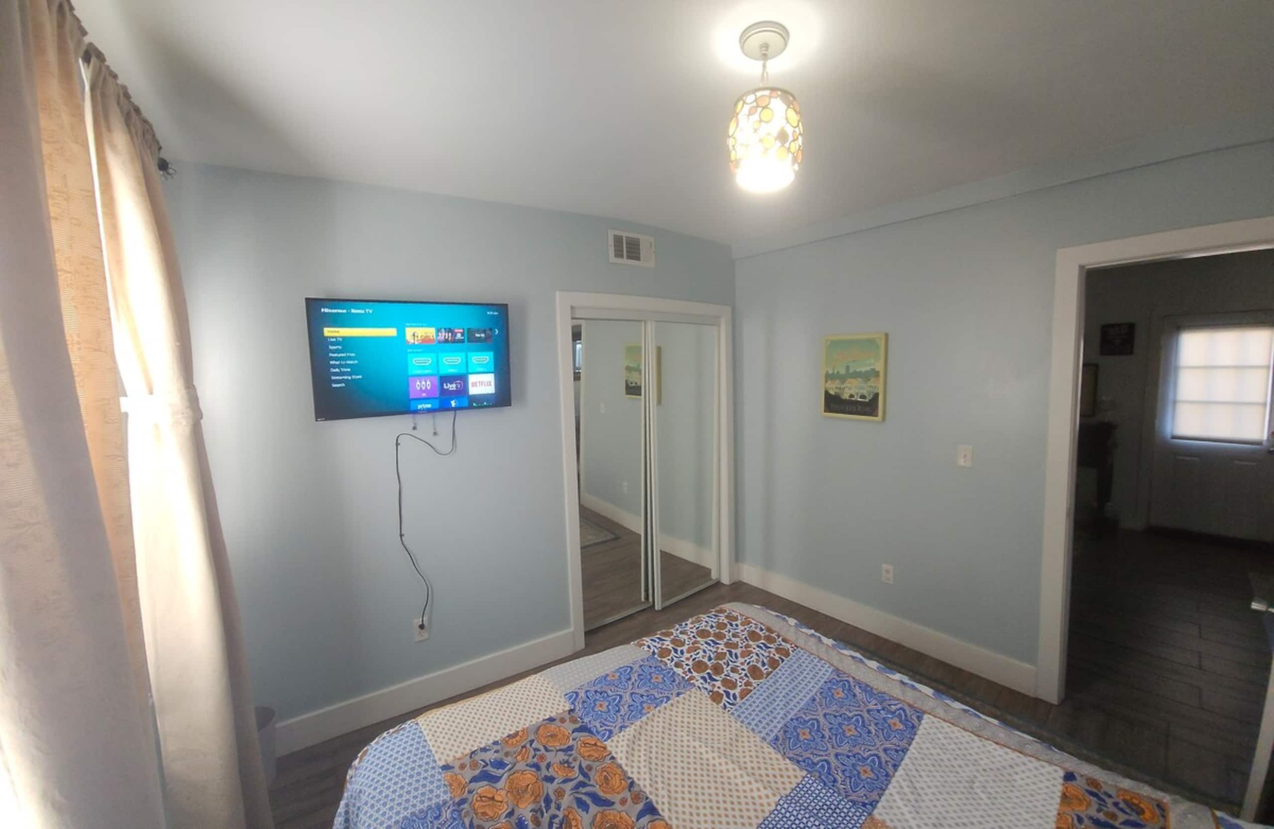 Updated apartment on Oakland/Berkeley border - Photo 7