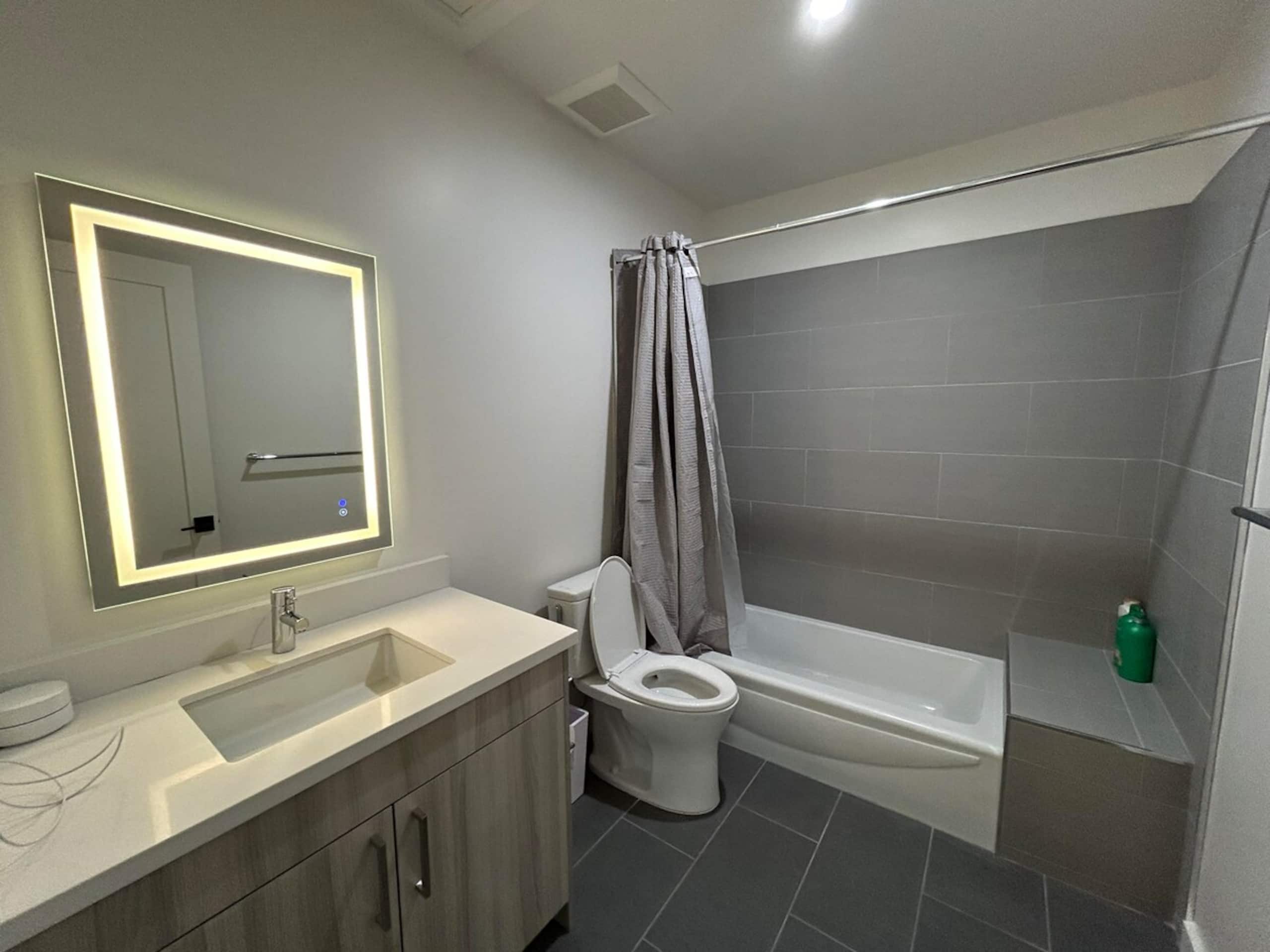 Sleek New Townhouse Balcony & Private Garage - Photo 13