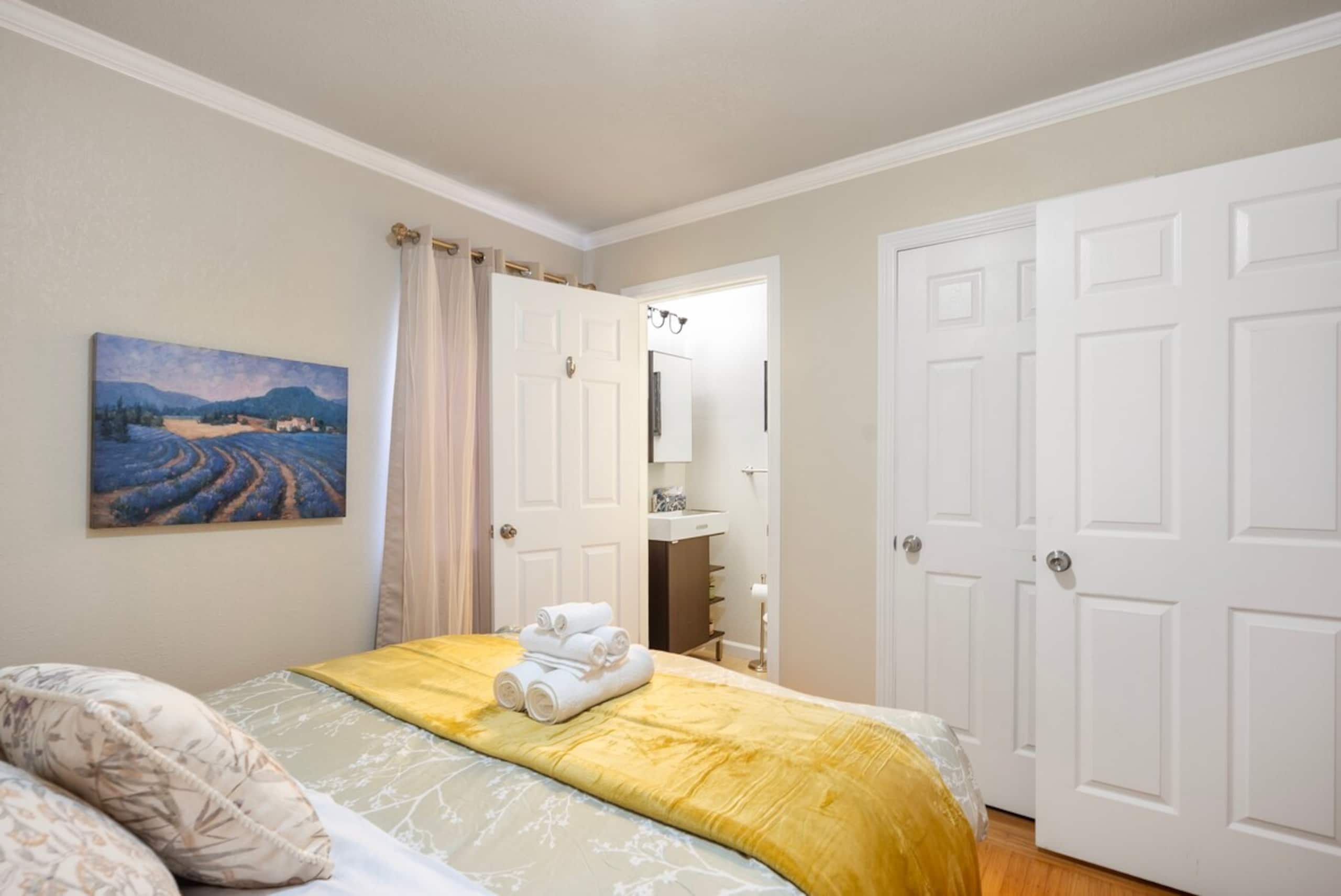 Charming Home w/ orange backyard in Redwood City - Photo 55