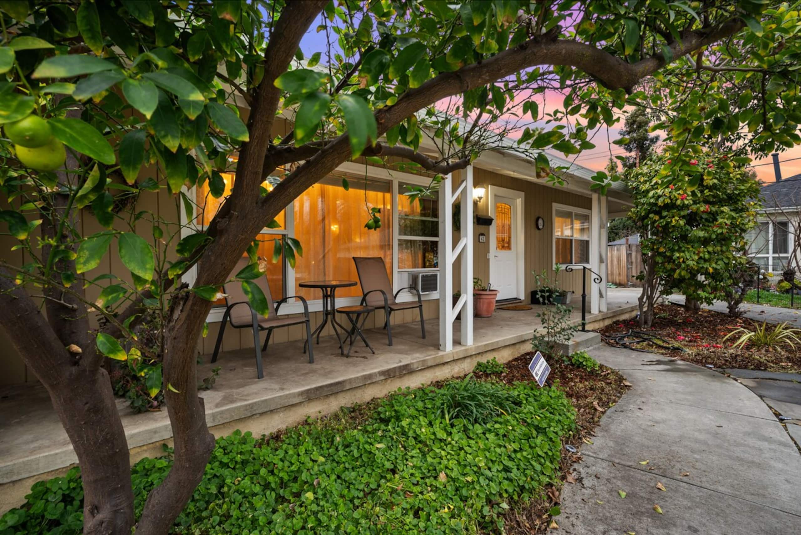 Charming Home w/ orange backyard in Redwood City - Photo 75