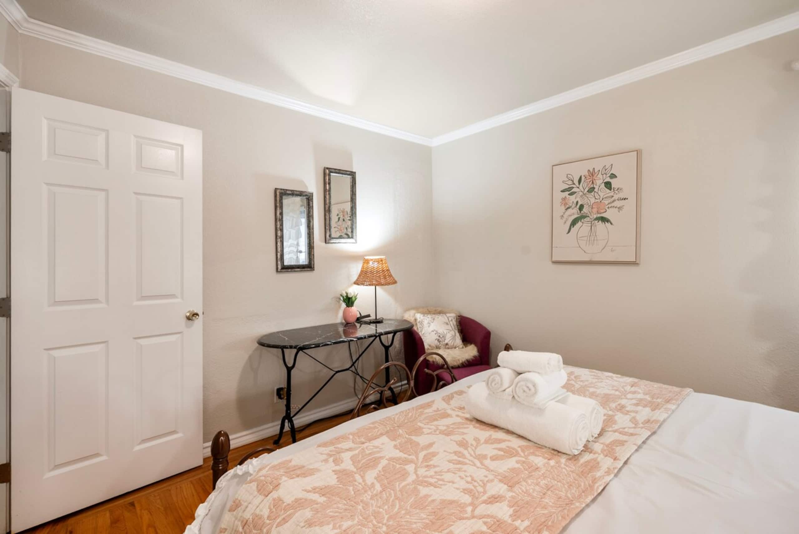 Charming Home w/ orange backyard in Redwood City - Photo 50