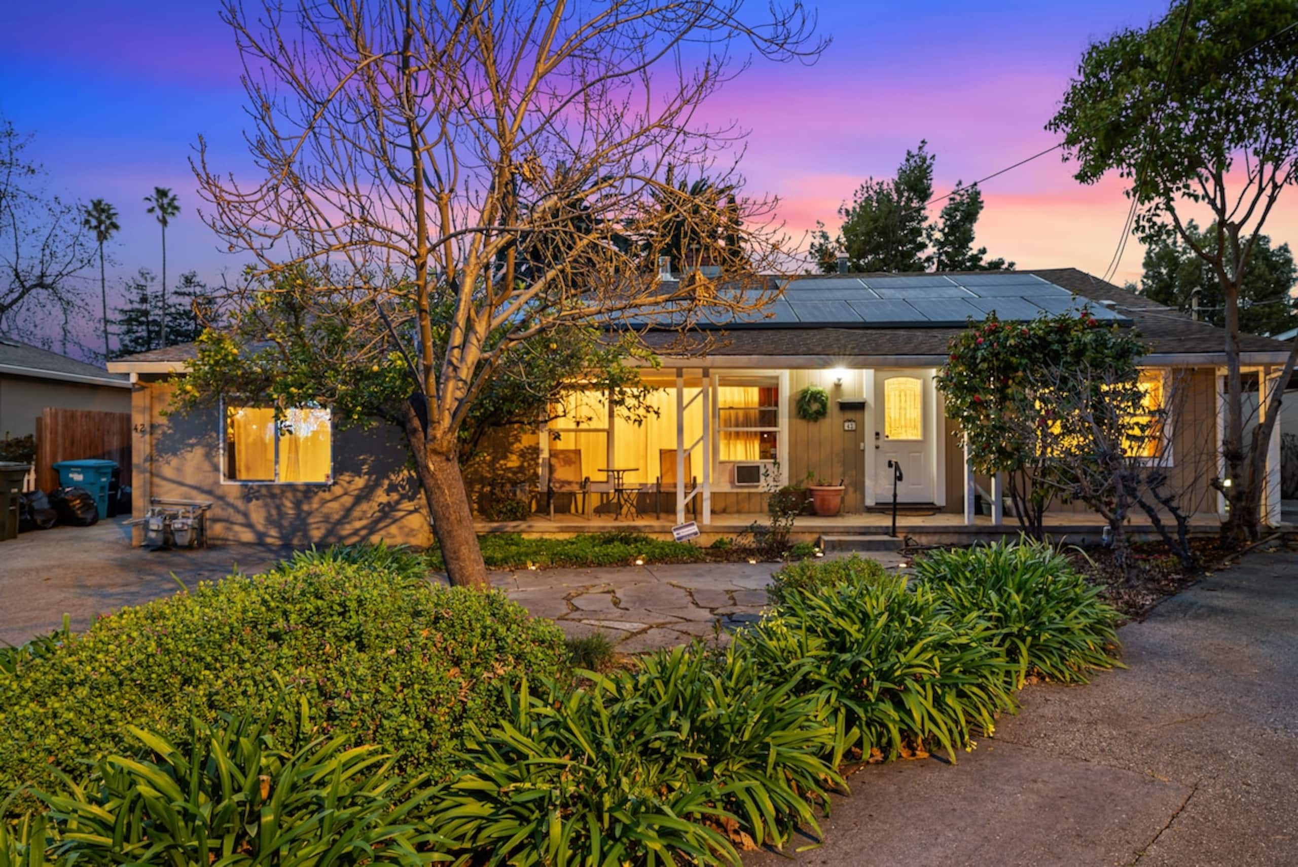 Charming Home w/ orange backyard in Redwood City - Photo 74