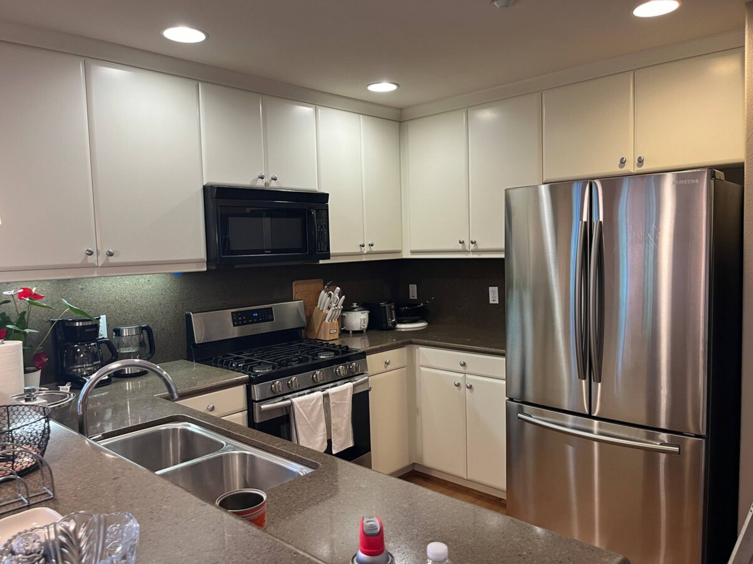 Luxury 3BR3BA Retreat Near Stanford Meta Gooogle - Photo 5