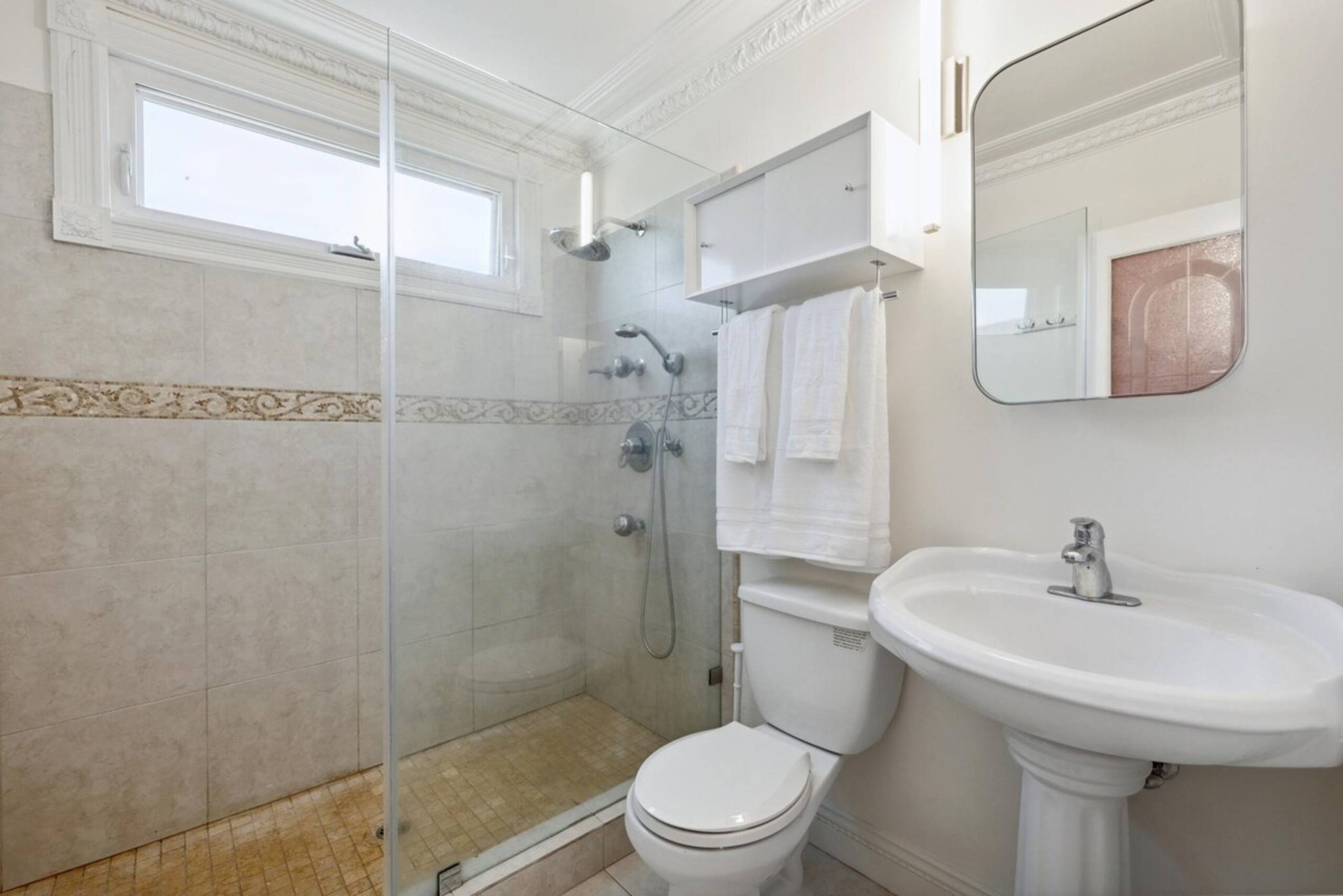 Oceanview Luxury, Hot Tub & Game Room, Near SF - Photo 57
