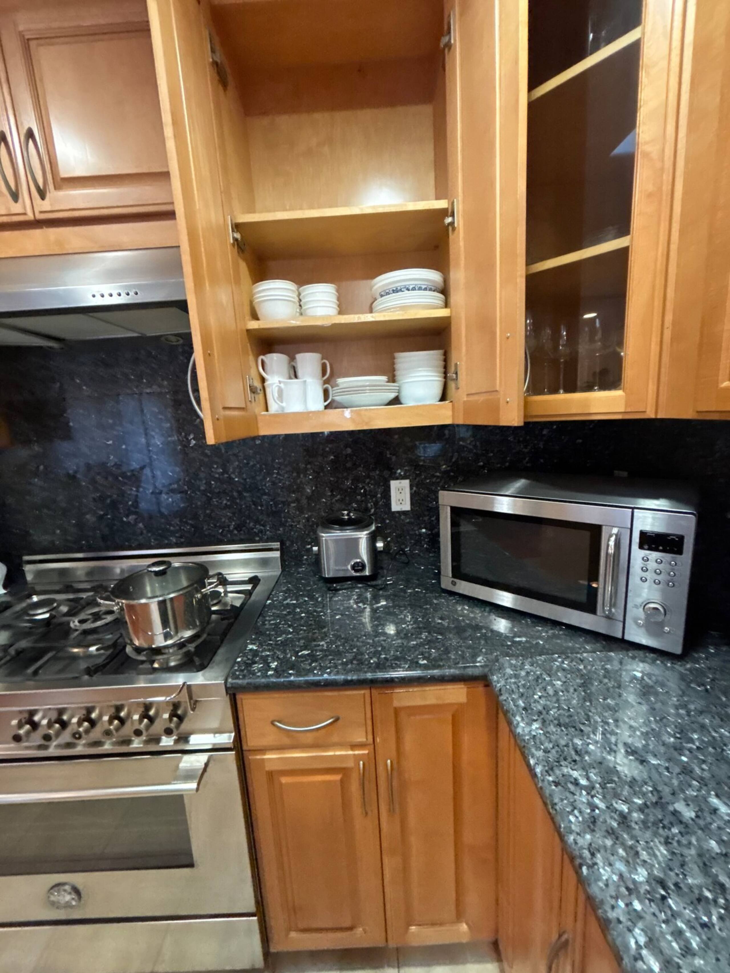 2 Bedroom 2 Bath near Stanford - Photo 2