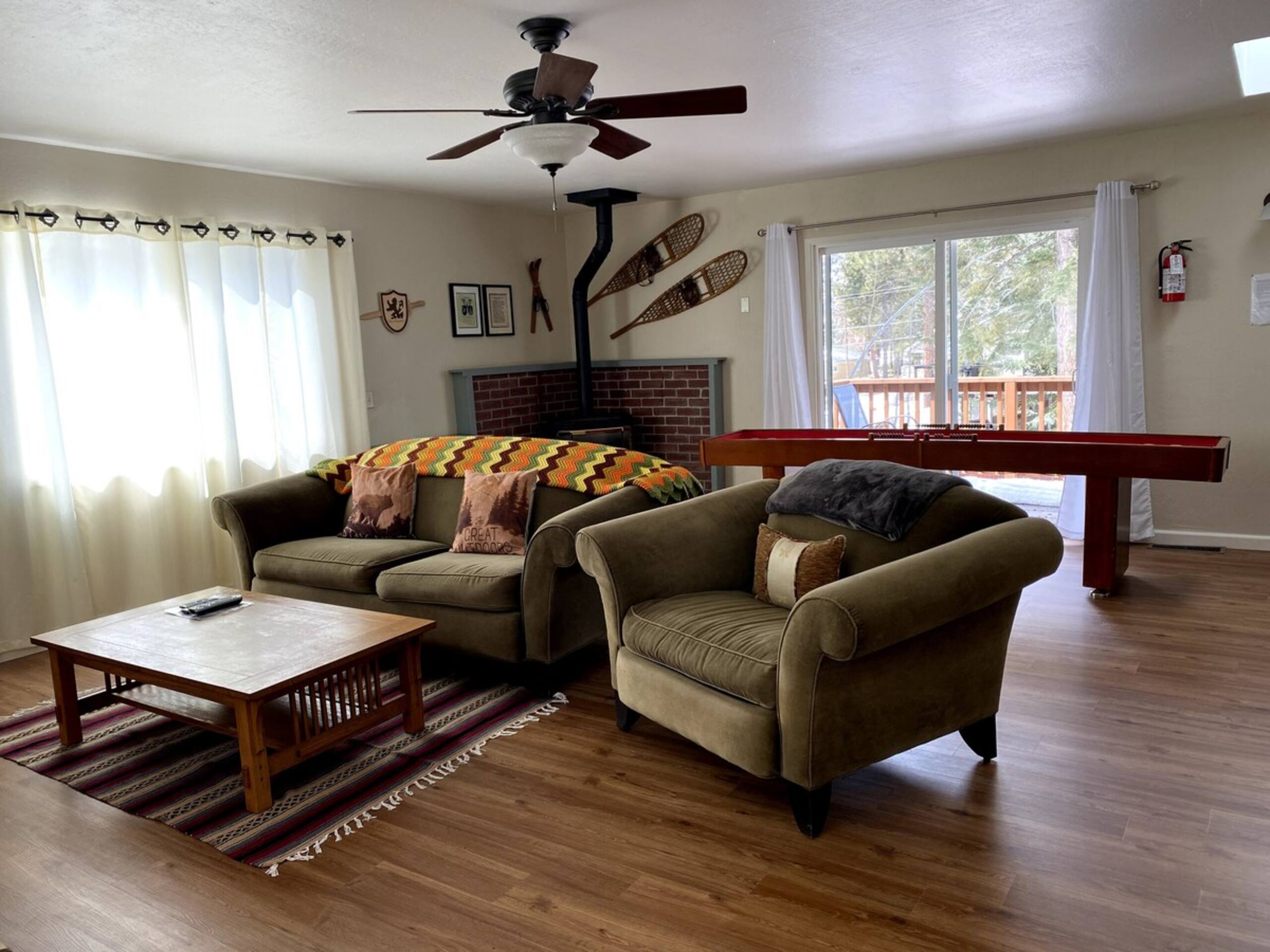 Spacious, Affordable, Pet Friendly House With Spa - Photo 26