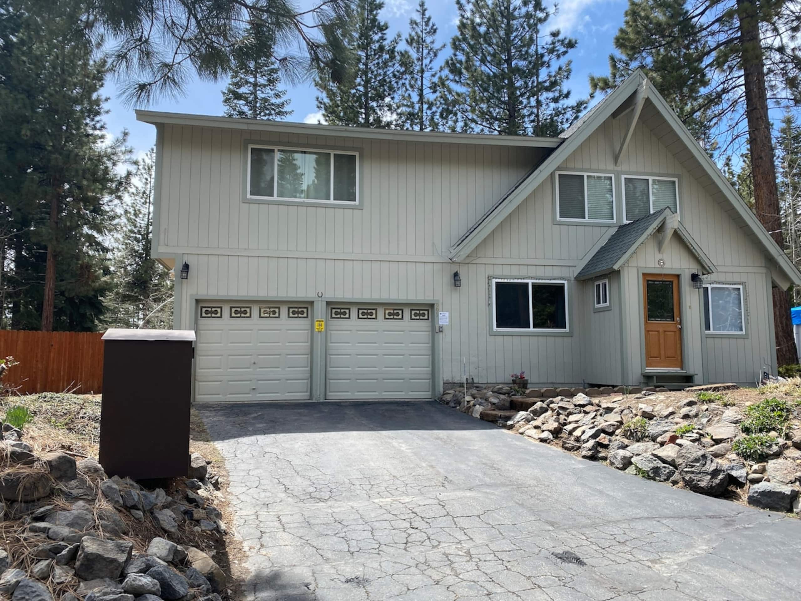Spacious, Affordable, Pet Friendly House With Spa - Photo 20