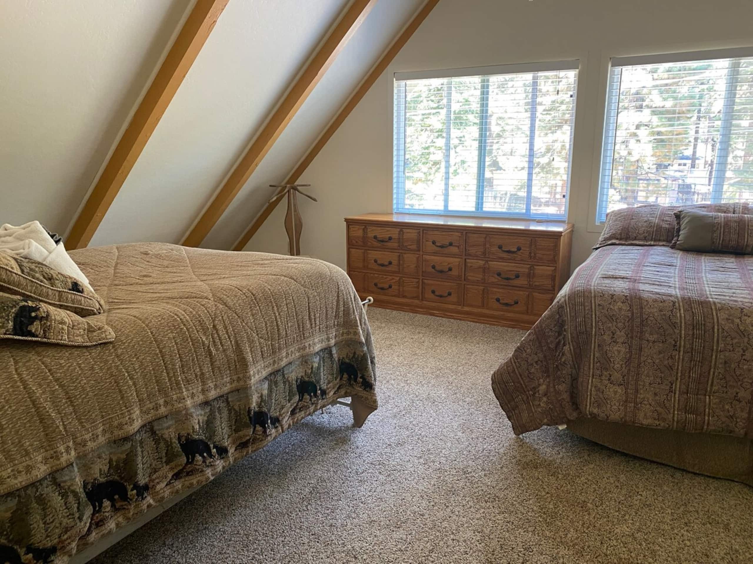 Spacious, Affordable, Pet Friendly House With Spa - Photo 12