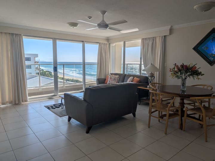 Ocean View Superior Apartments At Pacific Surf - Coolangatta