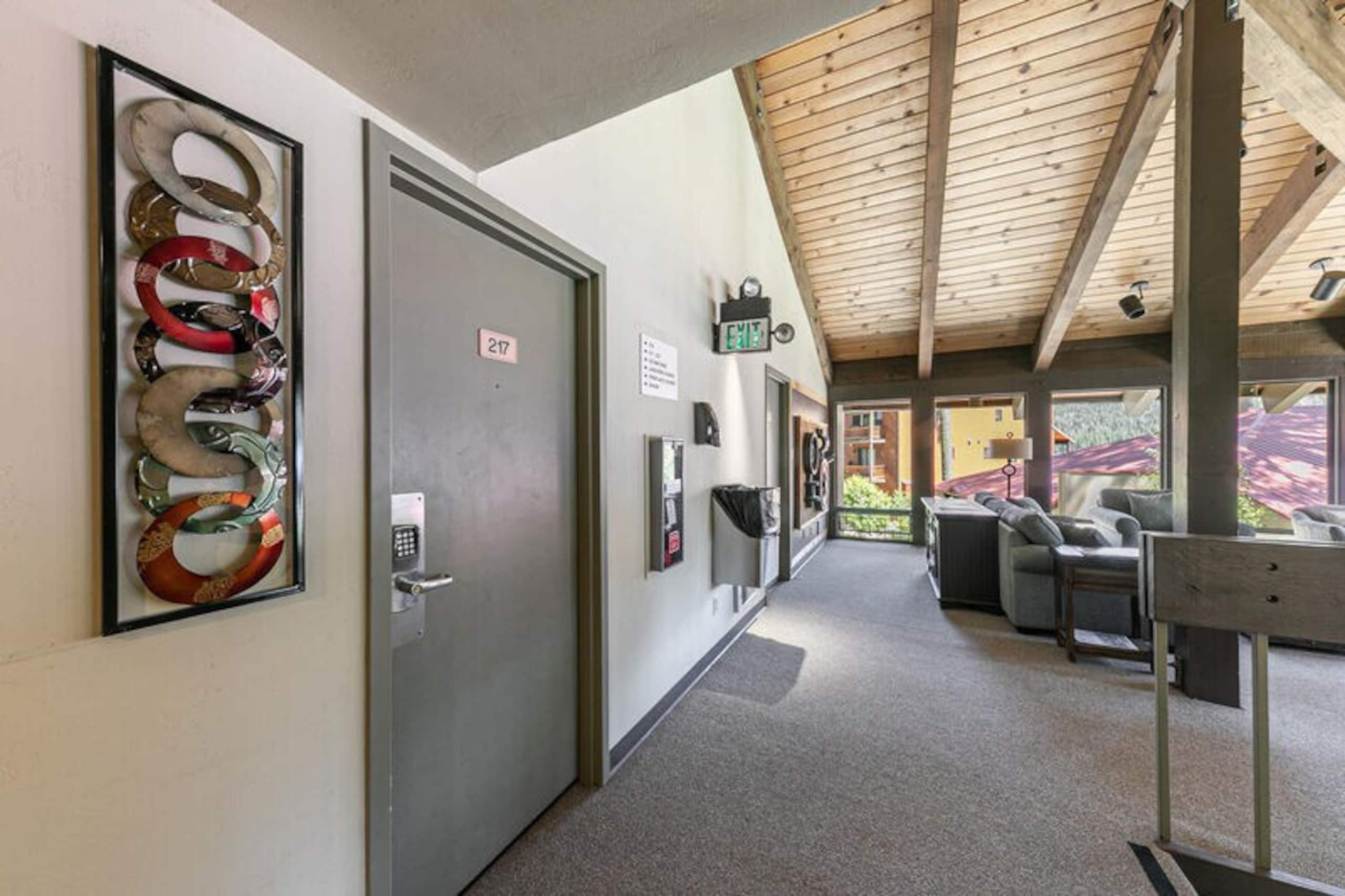 Studio w/Kitchen 217 at Donner Lake Village - Photo 2