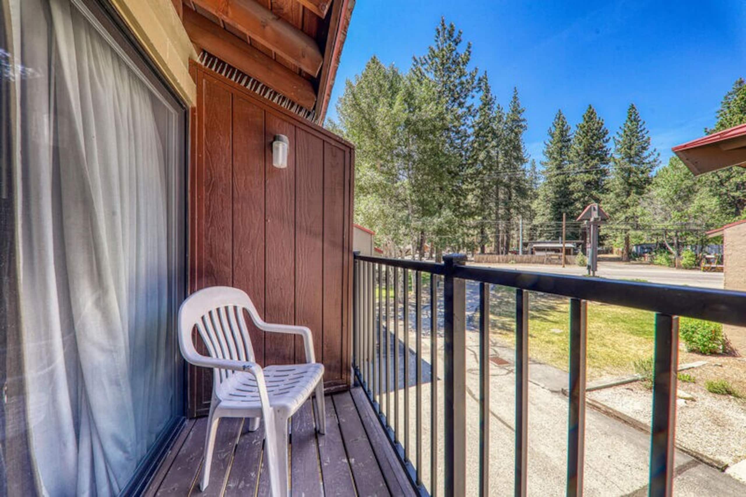 Studio w/Kitchen 217 at Donner Lake Village - Photo 14