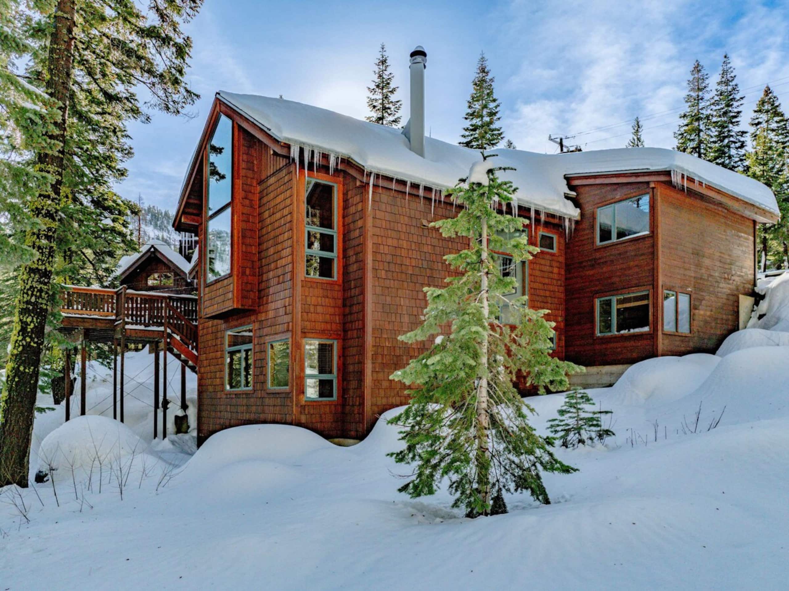 Pet-Friendly Home Deck, 1 Mile to Alpine Meadows - Photo 35