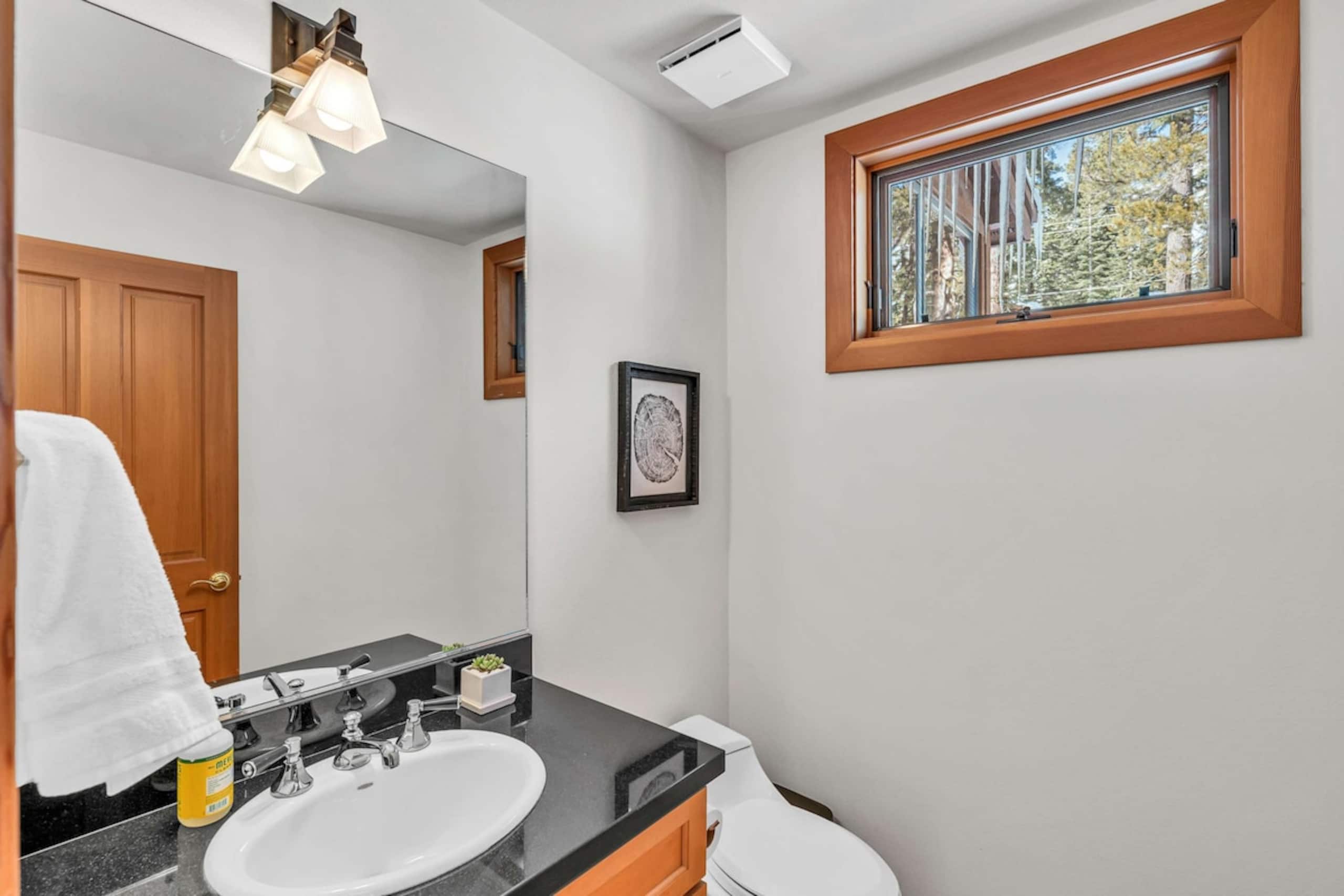 Pet-Friendly Home Deck, 1 Mile to Alpine Meadows - Photo 20